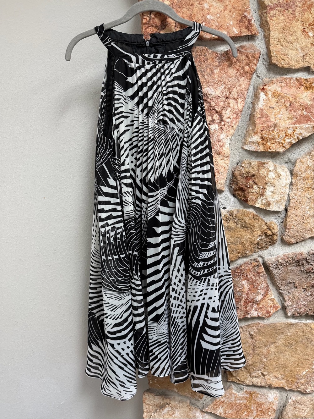 Betsy Johnson Black & White Printed Halter Pleated Dress